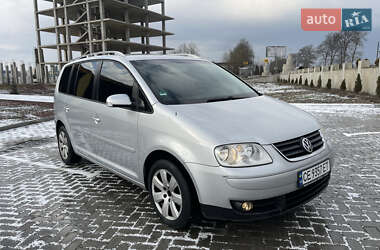 Мінівен Volkswagen Touran 2003 в Чернівцях