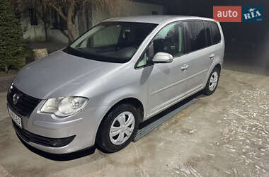 Мінівен Volkswagen Touran 2007 в Ковелі