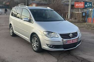 Мінівен Volkswagen Touran 2009 в Коростені