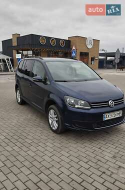 Мінівен Volkswagen Touran 2013 в Рованцях