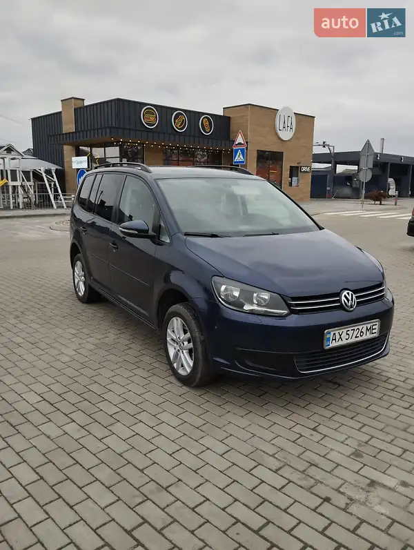Volkswagen Touran 2013