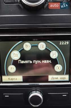 Минивэн Volkswagen Touran 2013 в 