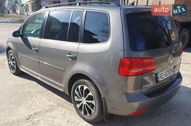 Минивэн Volkswagen Touran 2013 в Каменском