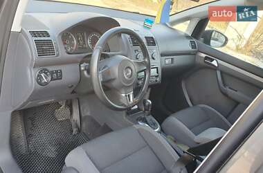 Минивэн Volkswagen Touran 2013 в Каменском