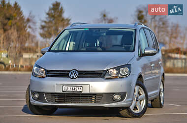 Минивэн Volkswagen Touran 2011 в Виннице