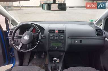 Минивэн Volkswagen Touran 2006 в Кагарлыке