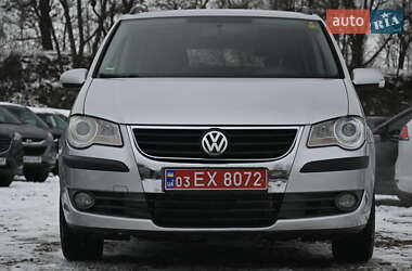 Минивэн Volkswagen Touran 2008 в Бердичеве