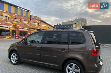 Минивэн Volkswagen Touran 2012 в Львове