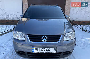 Мінівен Volkswagen Touran 2006 в Одесі