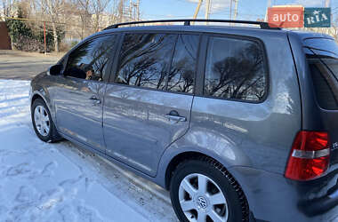 Мінівен Volkswagen Touran 2006 в Одесі