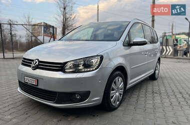 Минивэн Volkswagen Touran 2014 в Черновцах