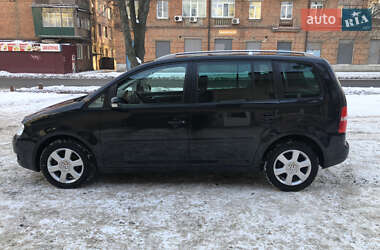 Мінівен Volkswagen Touran 2004 в Харкові