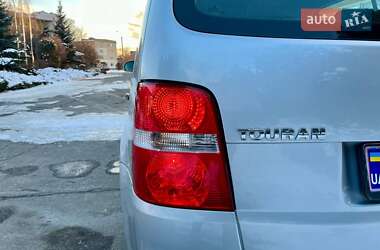 Минивэн Volkswagen Touran 2004 в Полтаве