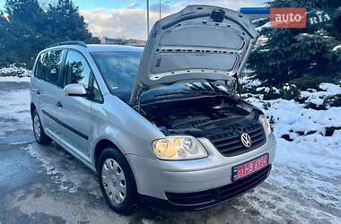 Минивэн Volkswagen Touran 2004 в Полтаве