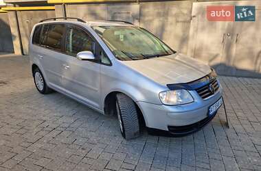 Минивэн Volkswagen Touran 2005 в Ивано-Франковске