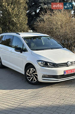 Микровэн Volkswagen Touran 2019 в Тернополе