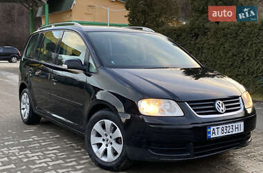 Минивэн Volkswagen Touran 2004 в Турке