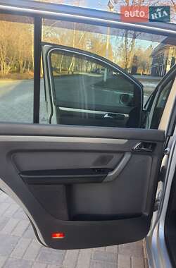 Минивэн Volkswagen Touran 2005 в 
