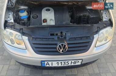 Минивэн Volkswagen Touran 2005 в 
