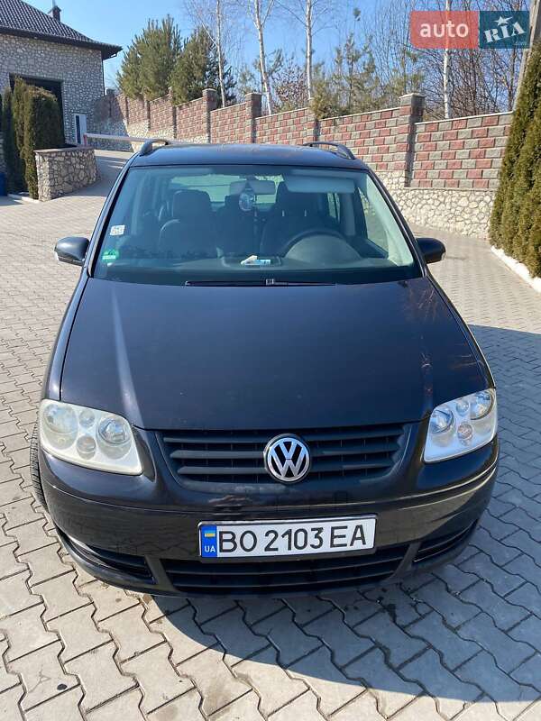 Volkswagen Touran 2004