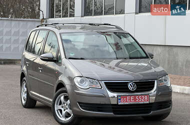 Минивэн Volkswagen Touran 2010 в Белой Церкви