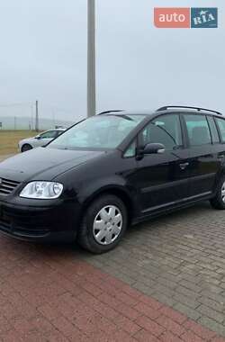 Мінівен Volkswagen Touran 2004 в Луцьку