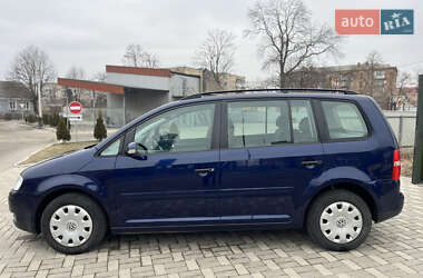 Минивэн Volkswagen Touran 2006 в 