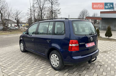 Минивэн Volkswagen Touran 2006 в 