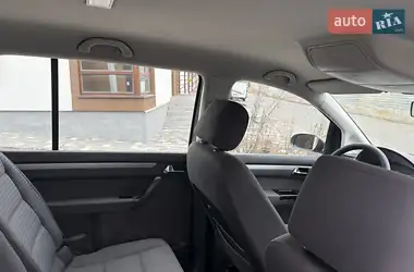 Volkswagen Touran 2004