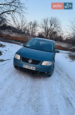 Мінівен Volkswagen Touran 2005 в Кривому Розі