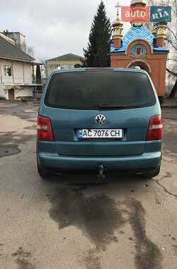 Минивэн Volkswagen Touran 2004 в Луцке