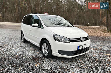 Минивэн Volkswagen Touran 2012 в 