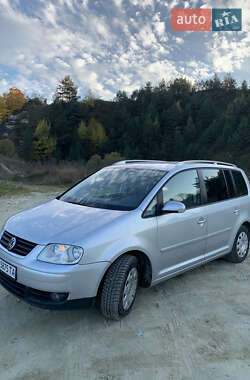 Мінівен Volkswagen Touran 2004 в Києві