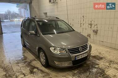 Минивэн Volkswagen Touran 2007 в 