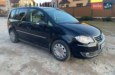 Минивэн Volkswagen Touran 2008 в Ковеле