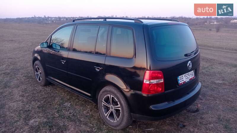 Volkswagen Touran 2005