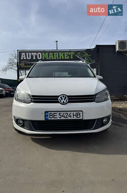 Мінівен Volkswagen Touran 2012 в Первомайську