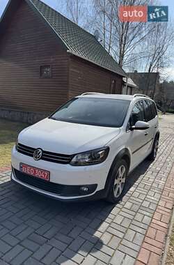 Минивэн Volkswagen Touran 2011 в Луцке