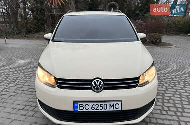 Минивэн Volkswagen Touran 2011 в 