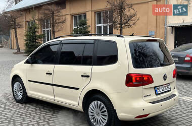 Минивэн Volkswagen Touran 2011 в 