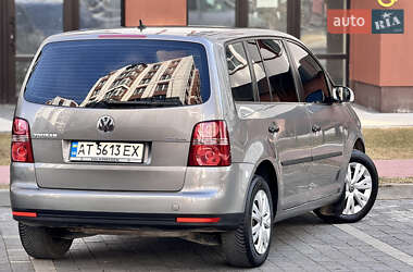 Мінівен Volkswagen Touran 2008 в Івано-Франківську