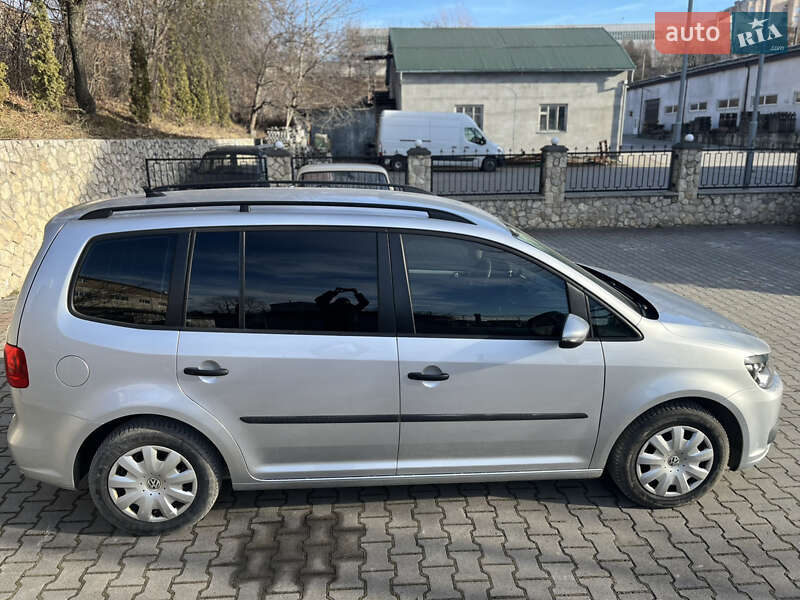Минивэн Volkswagen Touran 2014 в Тернополе