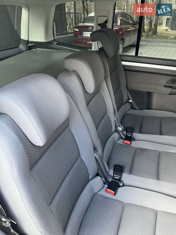 Минивэн Volkswagen Touran 2014 в Тернополе