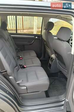 Минивэн Volkswagen Touran 2004 в 