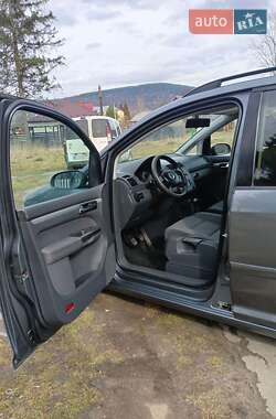 Минивэн Volkswagen Touran 2004 в 