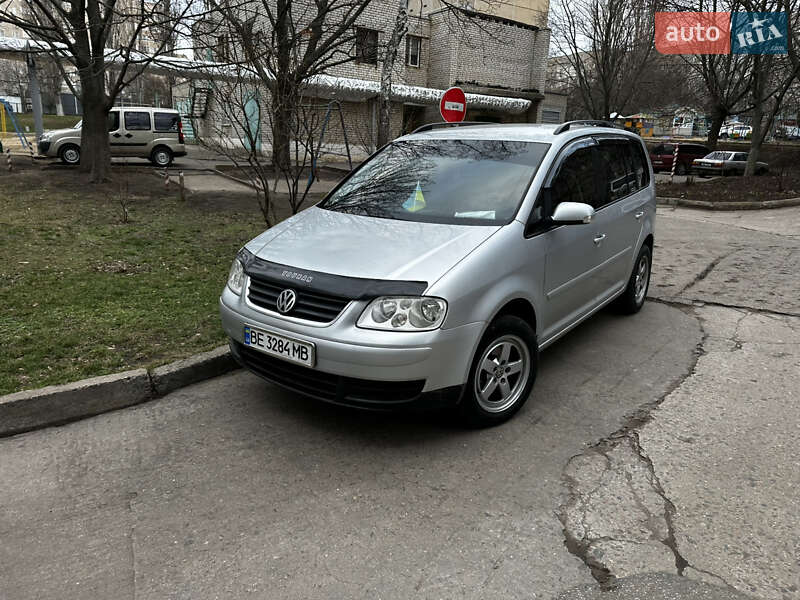Volkswagen Touran 2006