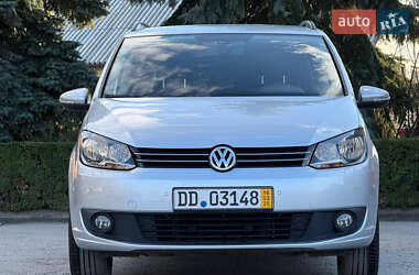 Минивэн Volkswagen Touran 2014 в 