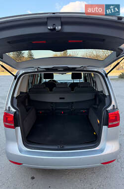 Минивэн Volkswagen Touran 2014 в 
