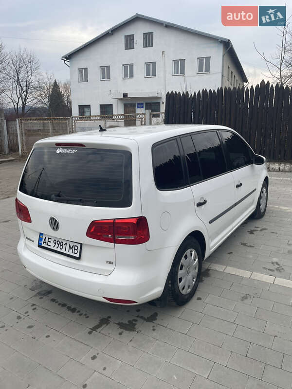 Мінівен Volkswagen Touran 2011 в Бориславі
