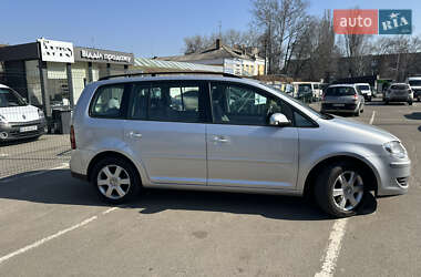 Мінівен Volkswagen Touran 2008 в 